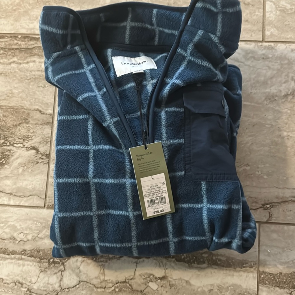 NEW! Goodfellow & Co Men’s Flannel 1/4 zip Pullover w Side Pockets. Very Warm.